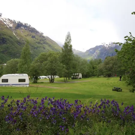 Vinje 3* Geiranger